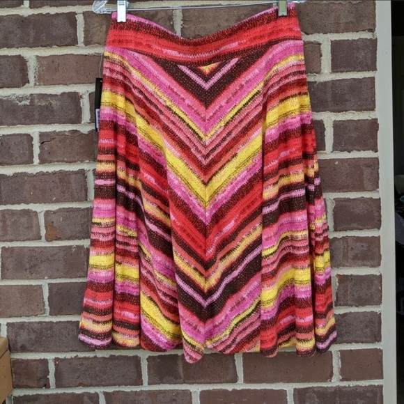 gnu Dresses & Skirts - 🛍Chevron colorful skirt